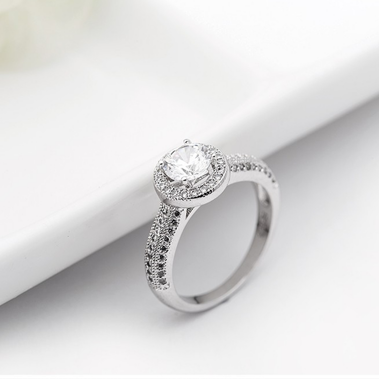 Frosty Ring