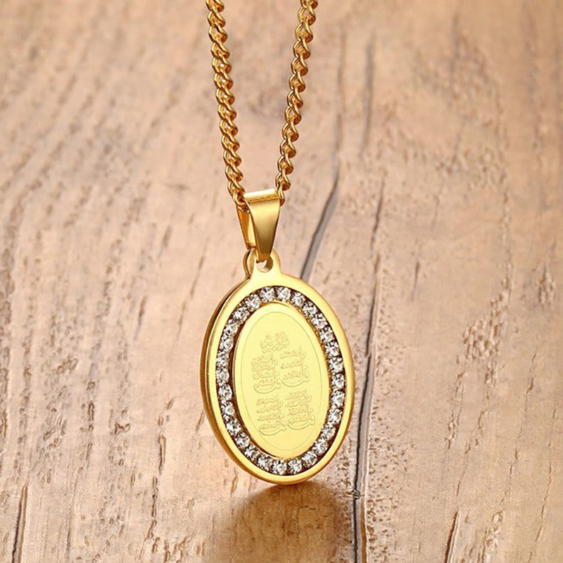 4 Qul Gold Plated Oval Necklace