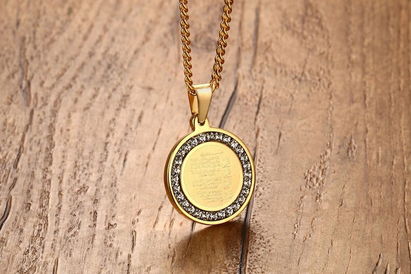 4 Qul Gold Plated Round Necklace