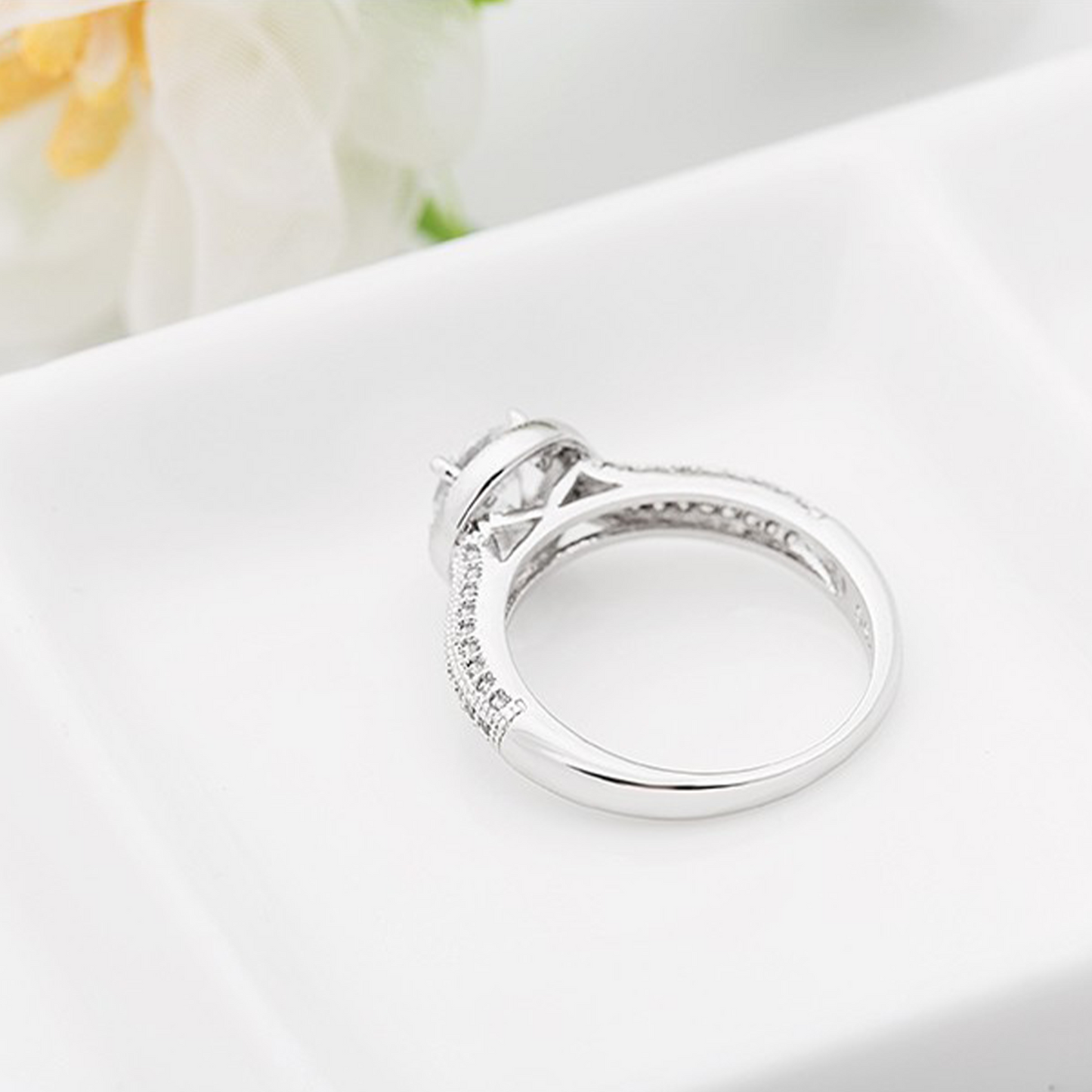 Frosty Ring