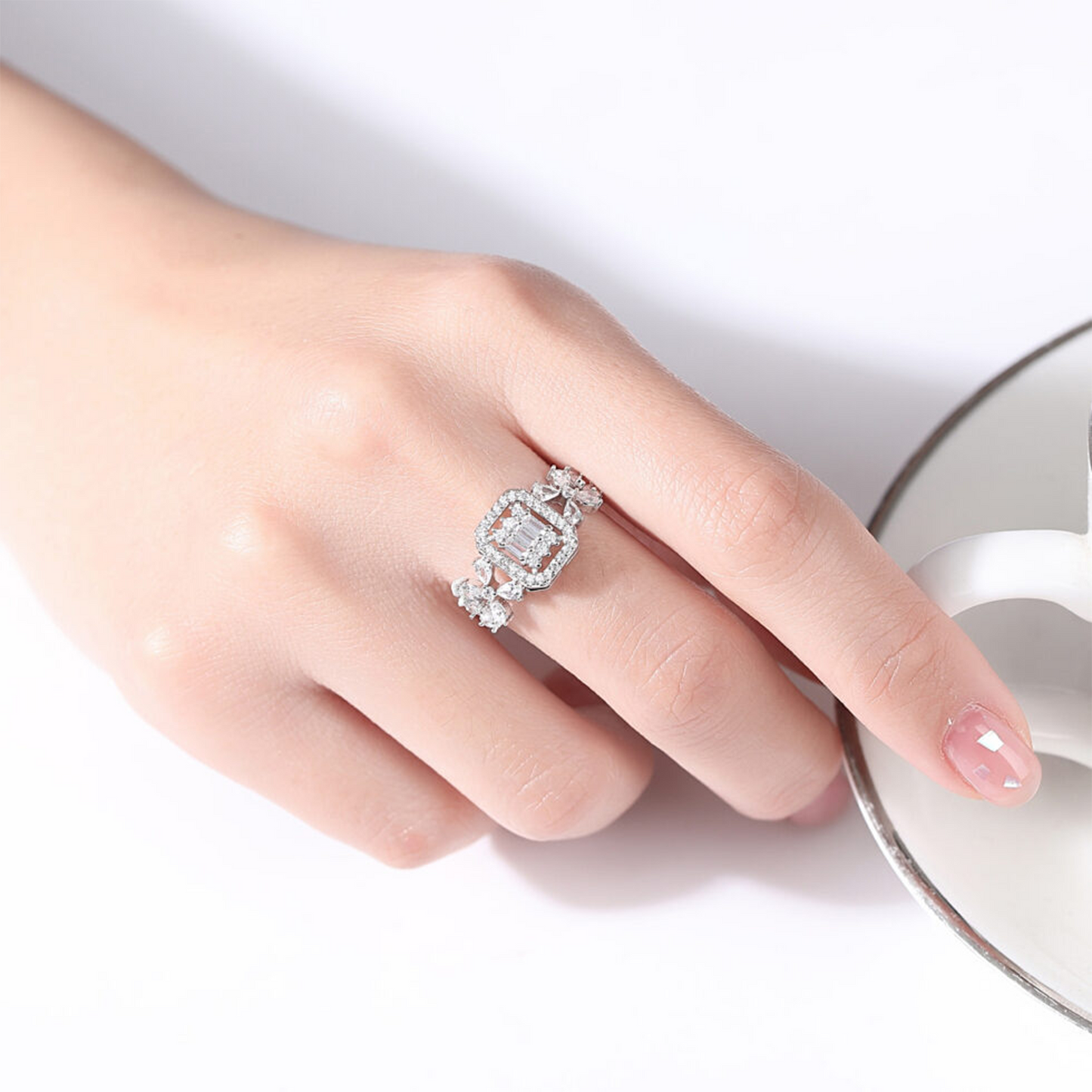 Majesty Ring