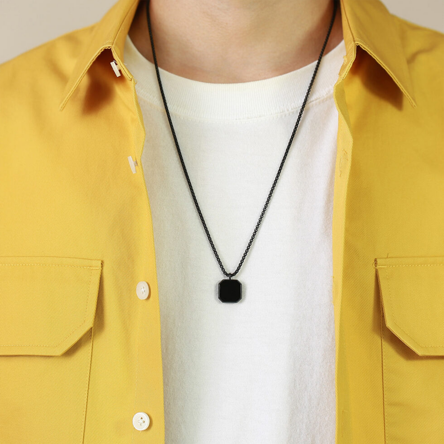 Noir Stone Pendant