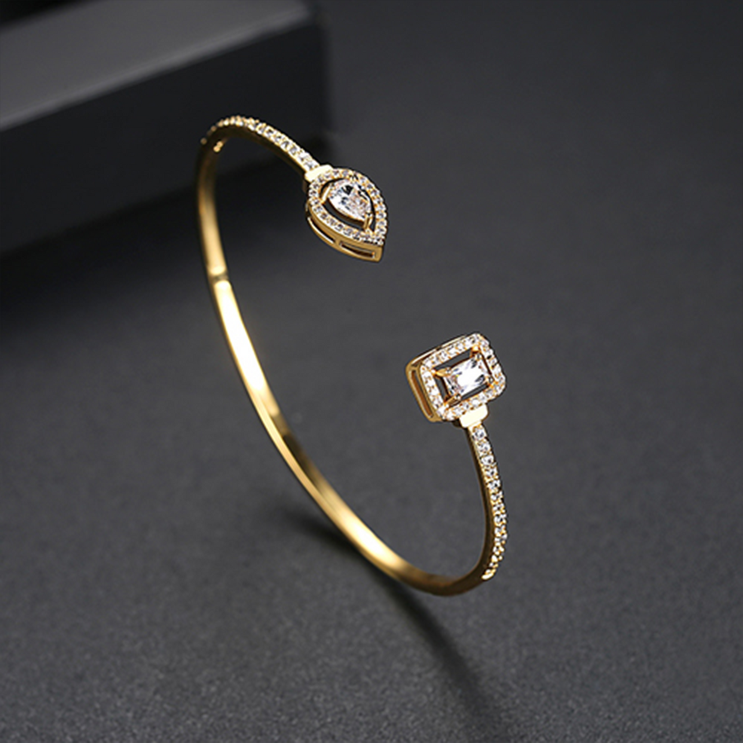 Regal Reflection Bracelet