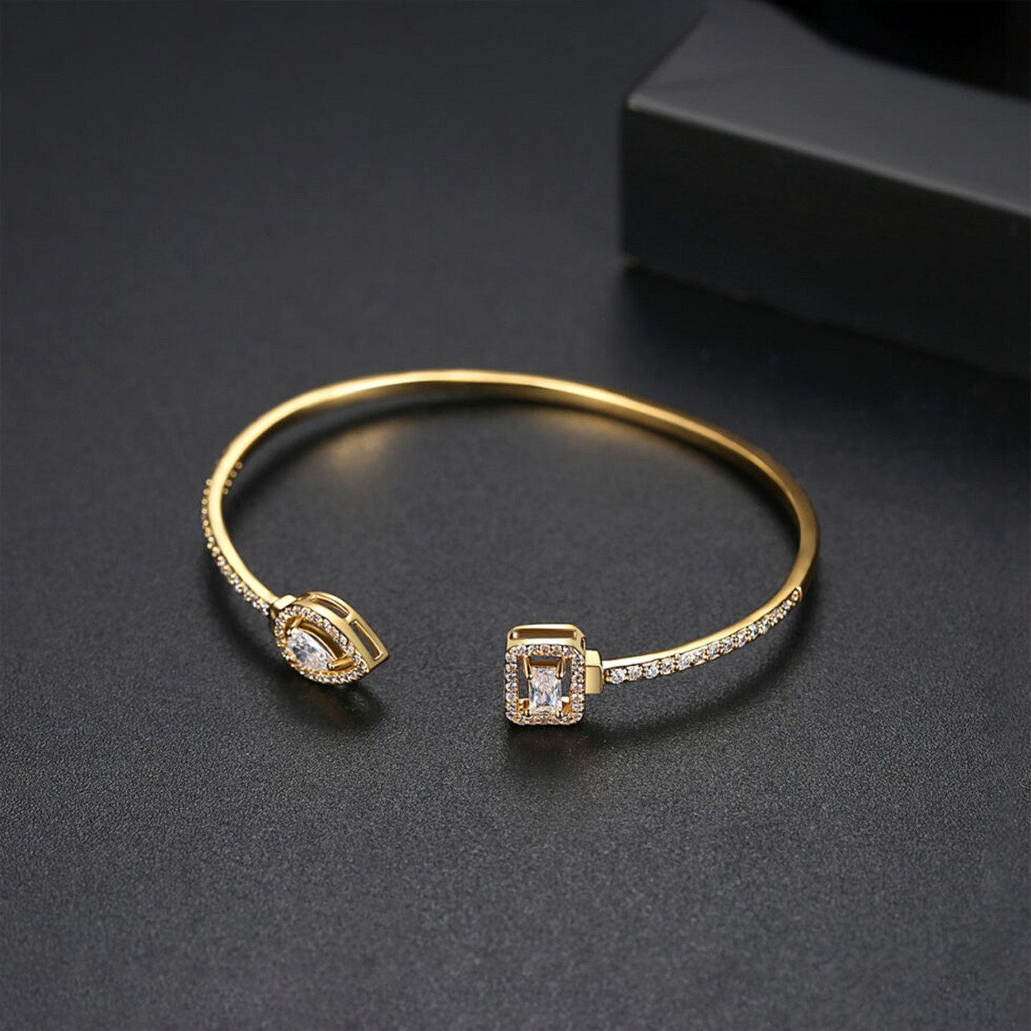 Regal Reflection Bracelet