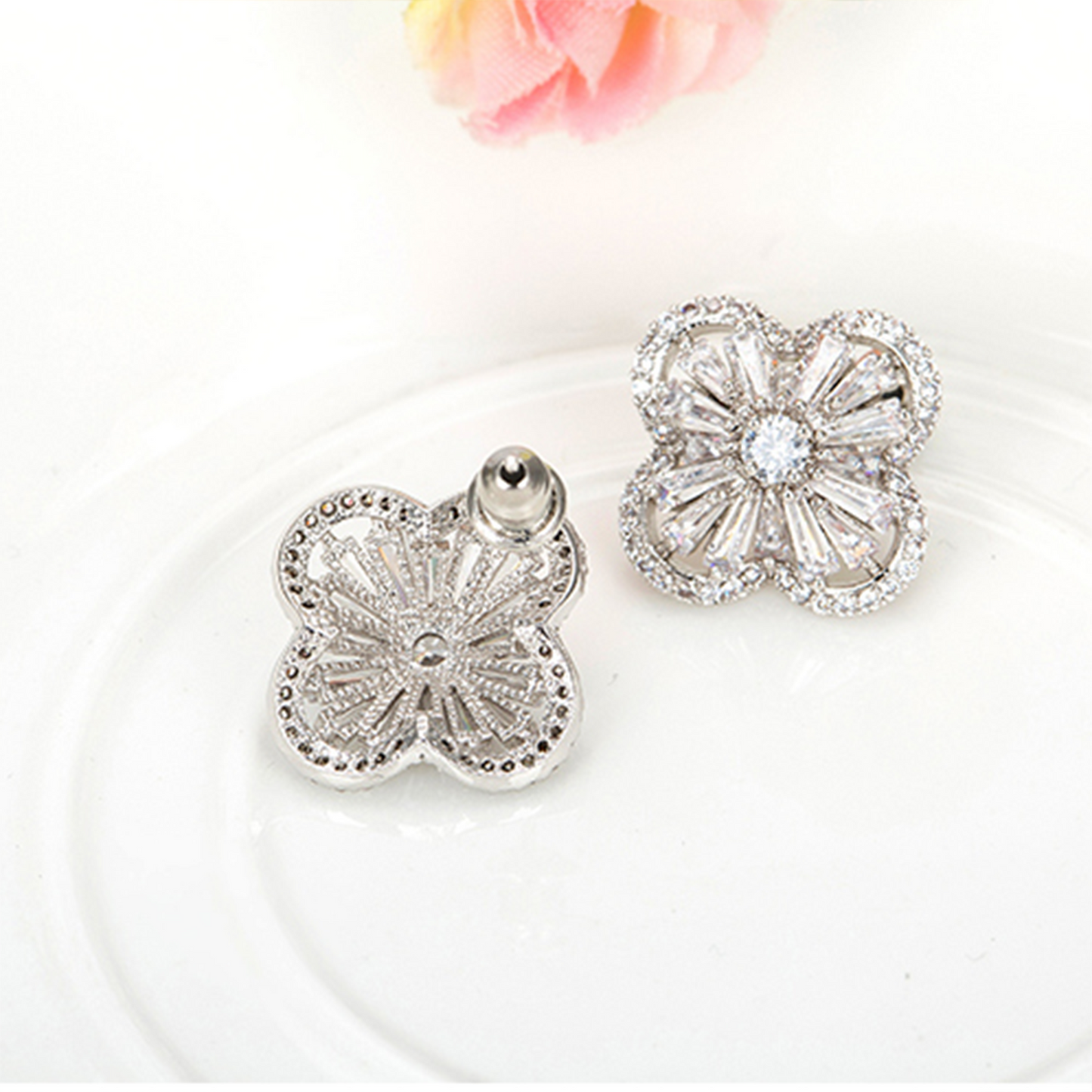 Flora Stud Earrings