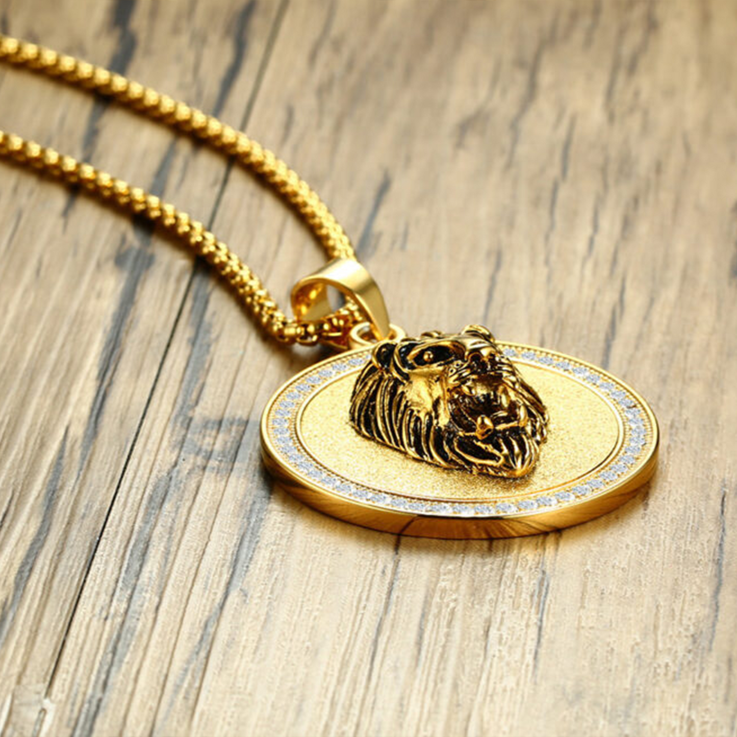 Regal Roar Pendant