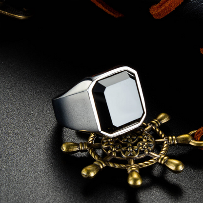 Silver Noir Crown Ring